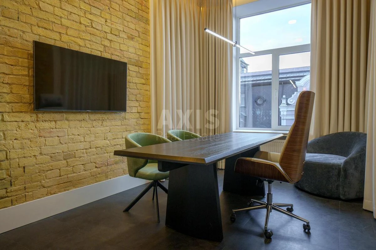 Office vul. Hmel'nyc'kogo Bogdana 51А, 570m2679210