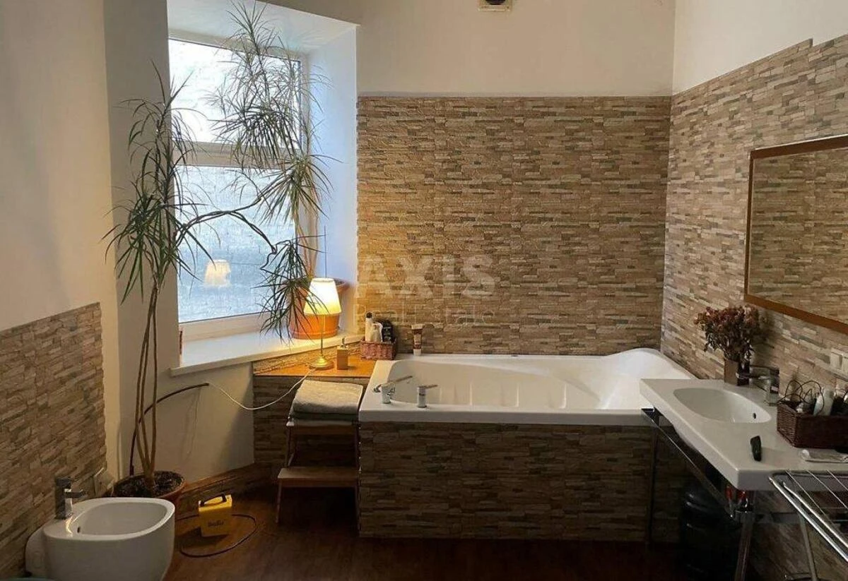 2к квартира ул. Ярославская 10698668