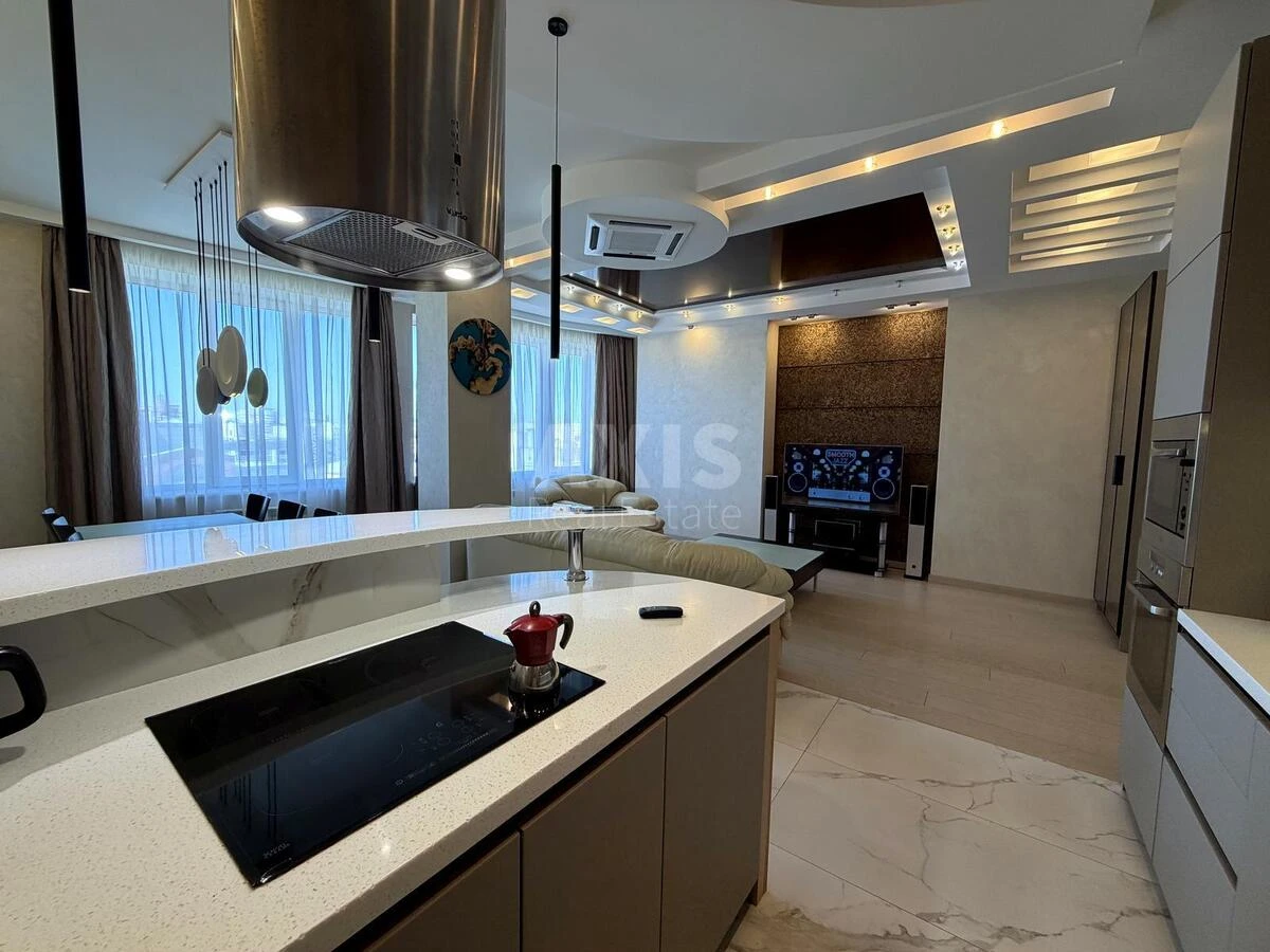 3k apartment vul. Urlivs'ka 4А689893