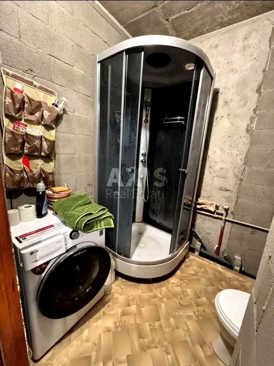 2k apartment vul. Saljutna 2, Block 3645274