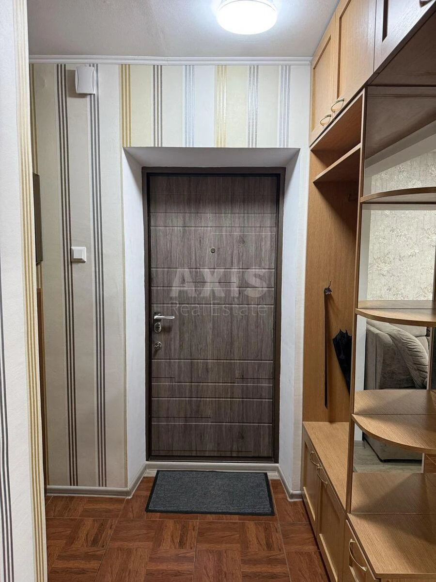 2к квартира ул. Антоновича 1657110115
