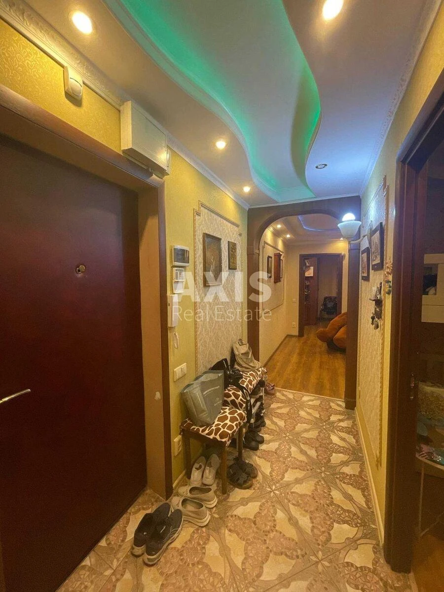 3k apartment vul. Oleha Mudraka 23B709239