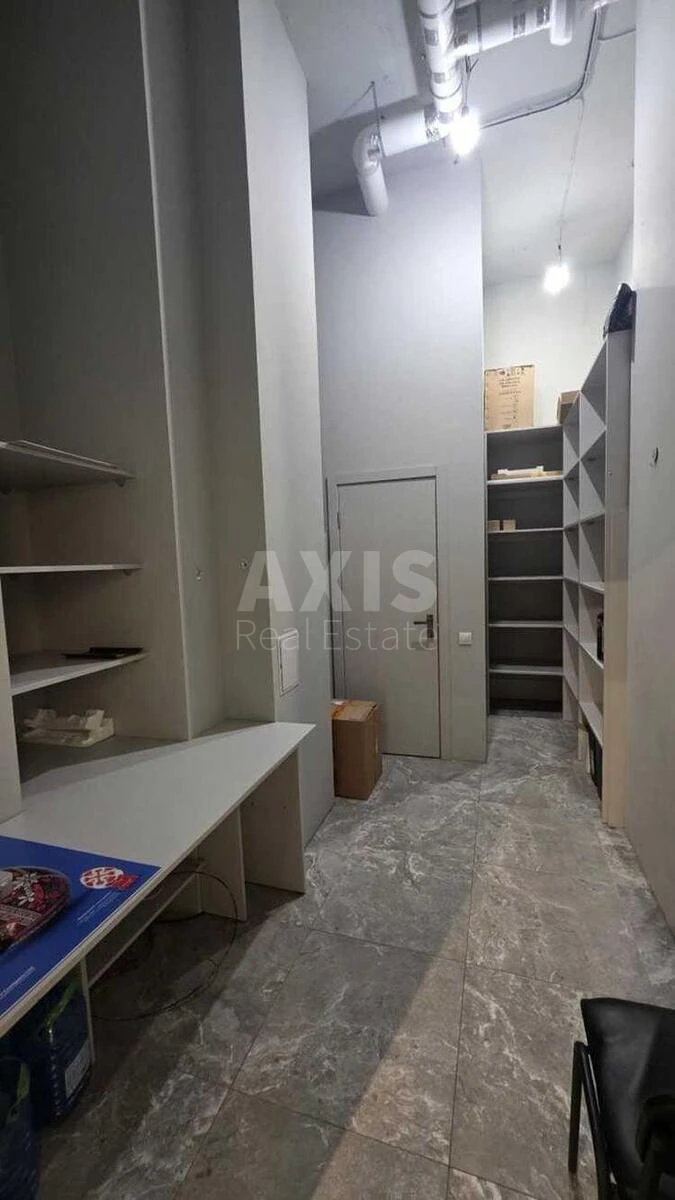 Объект торговли ул. Ревуцкого 40Б, 80м2697205