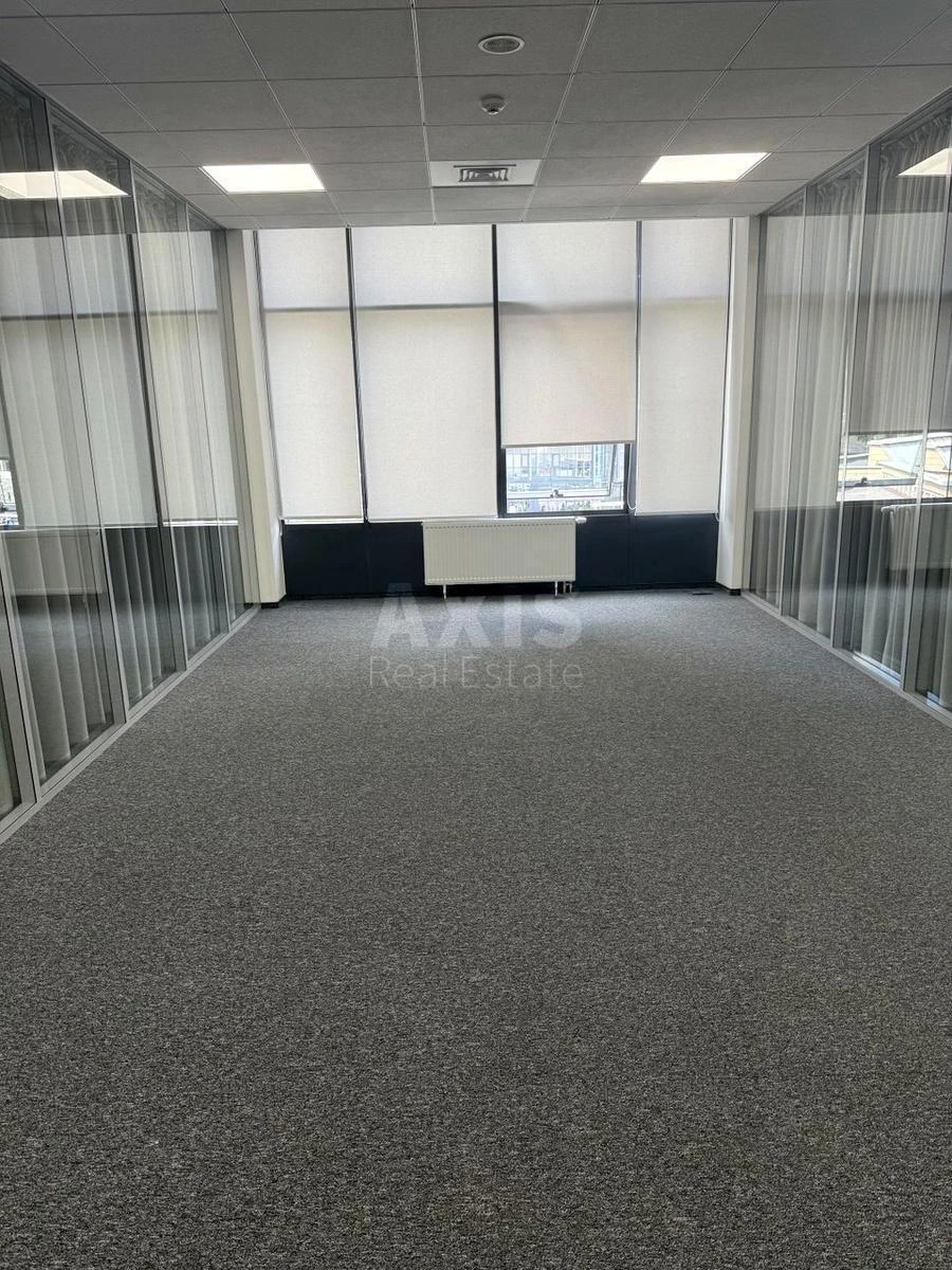 Office vul. Mykhayla Boychuka 44А, 280m2686780