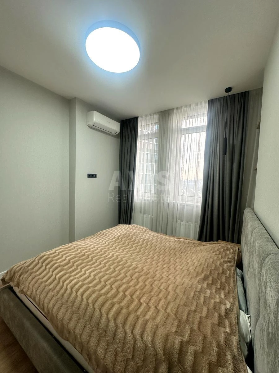 1k apartment pr-t Berestejskij 11Б6770910