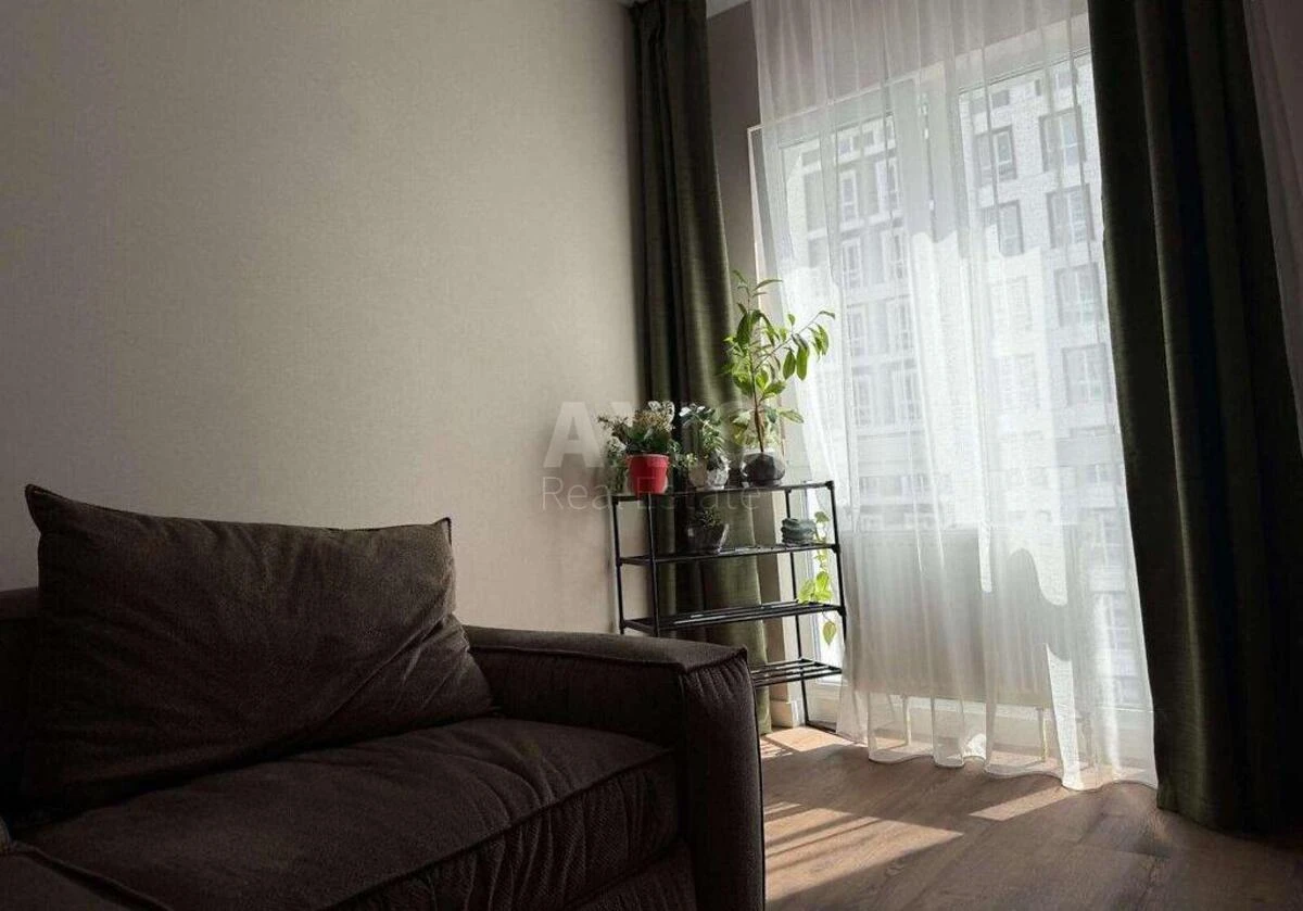 1к квартира ул. Михаила Максимовича 24Г690572