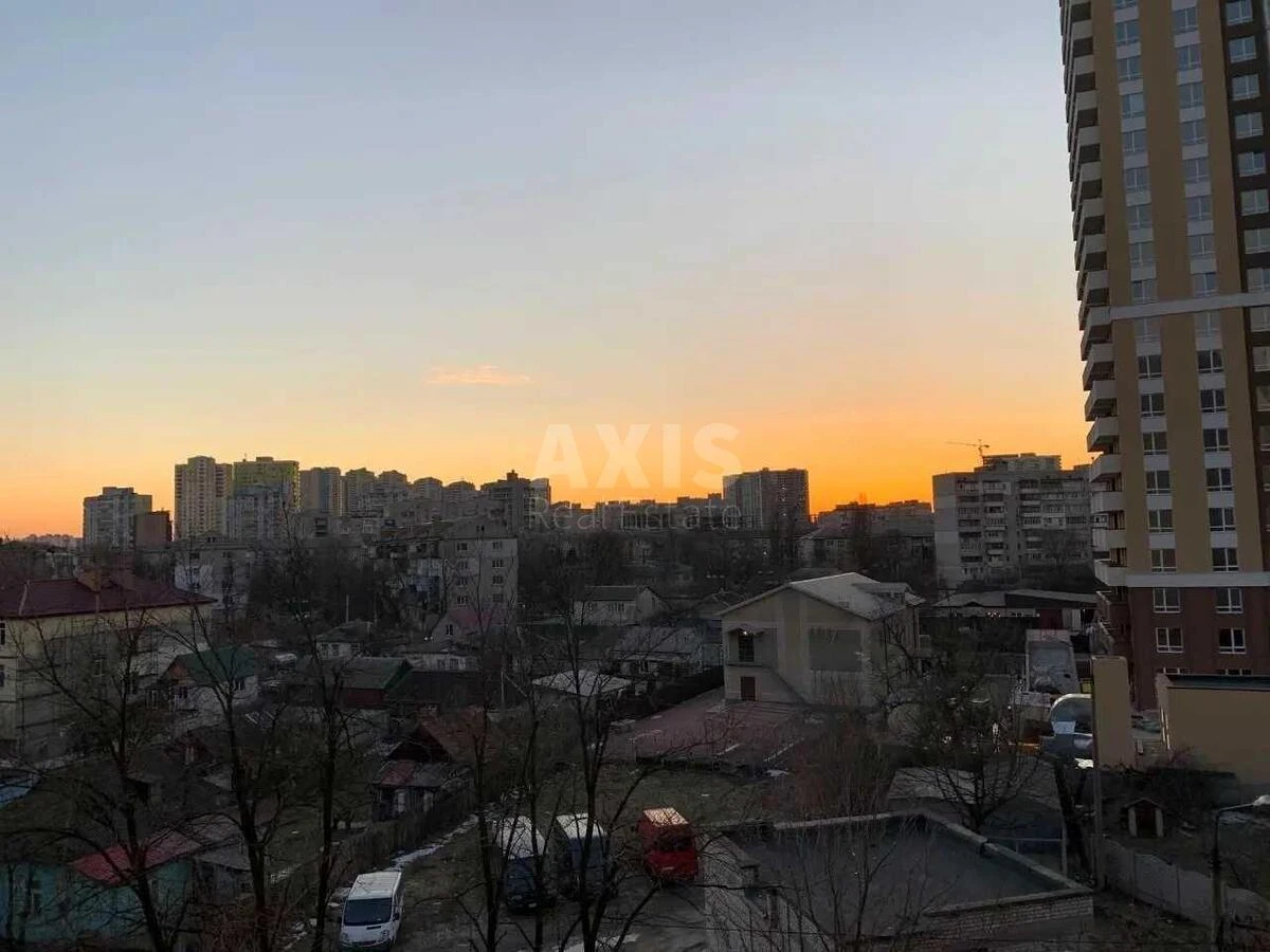 3к квартира ул. Новаторов 97005410