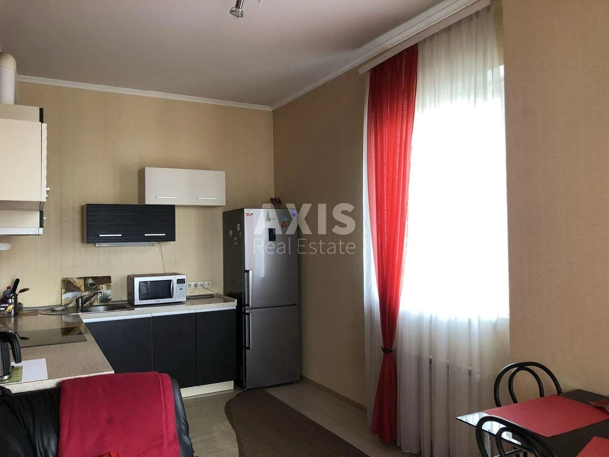 3k apartment pr-t Volodimira Іvasyuka 12J690350