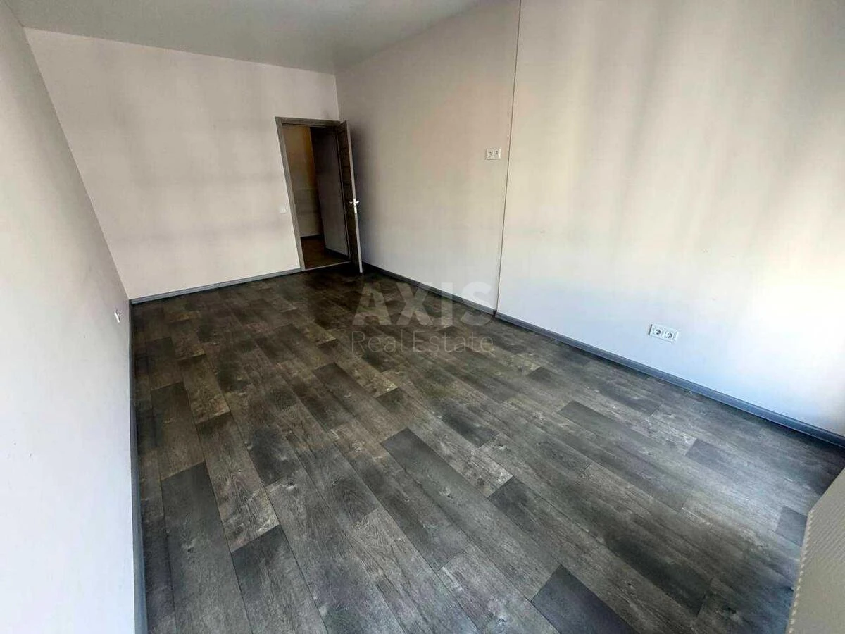 Office vul. Central'na 21А, 84m2712798