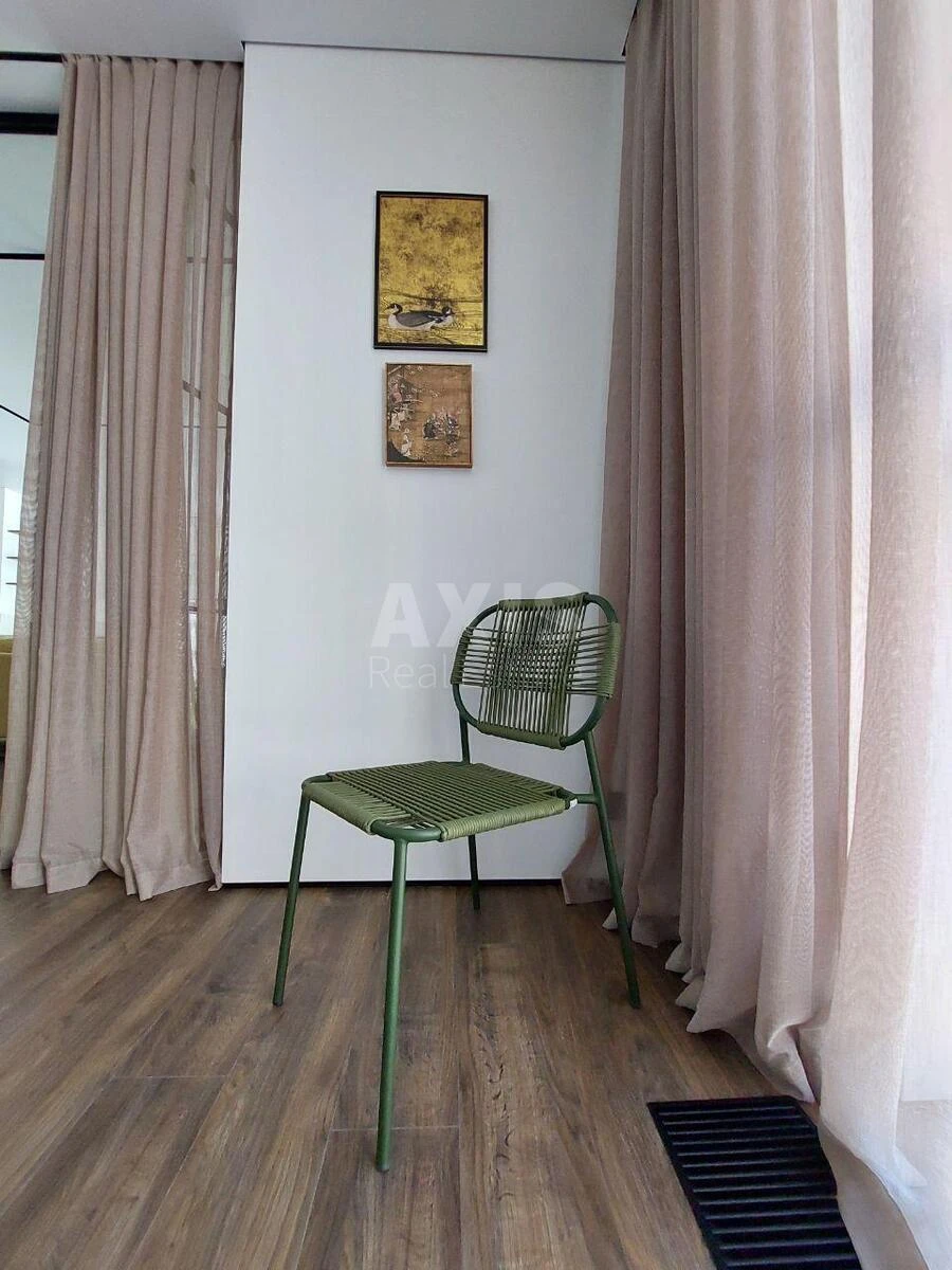 2k apartment vul. Saljutna 2Б687687