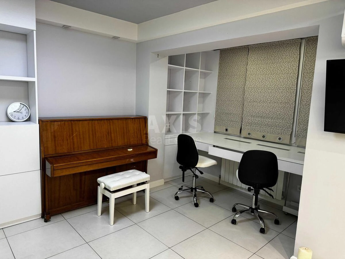 1k apartment pr-t Obolons'kyj 31701013