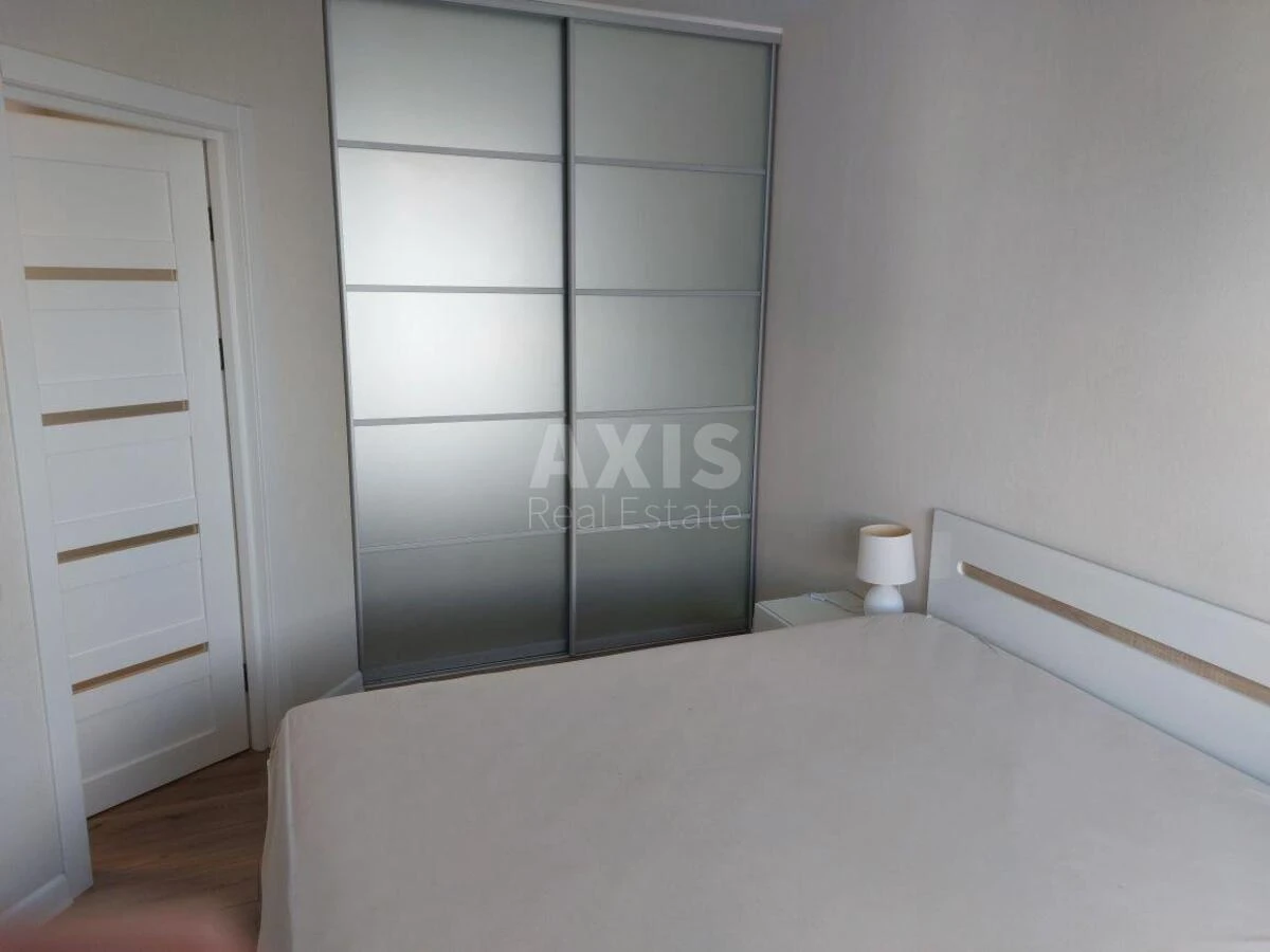 1k apartment vul. L'vivs'ka 11690044