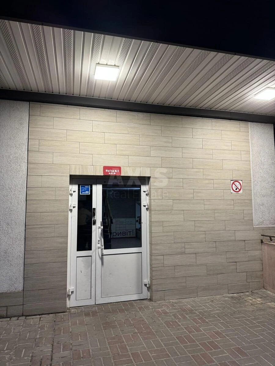 2к квартира ул. Антоновича 1657110120