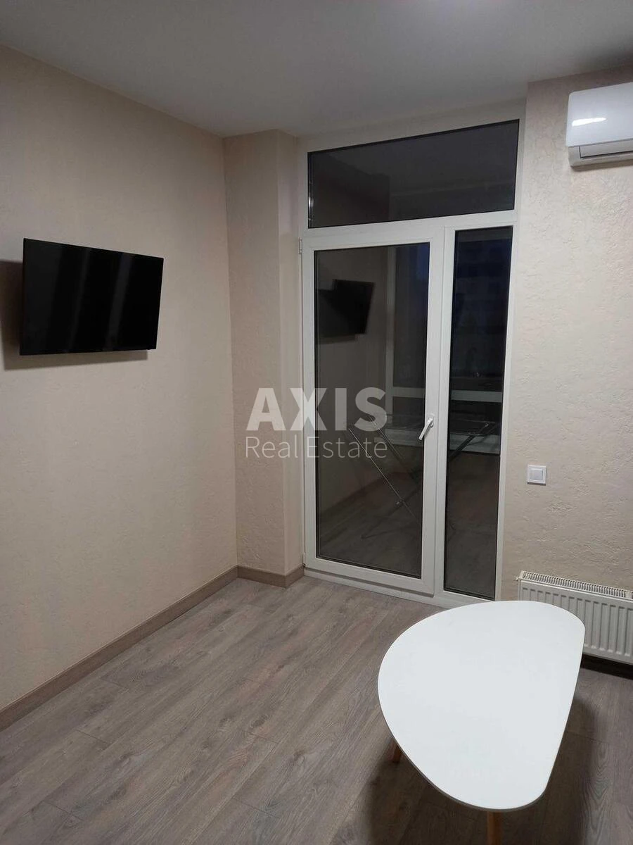 1k apartment vul. Saljutna 2593140